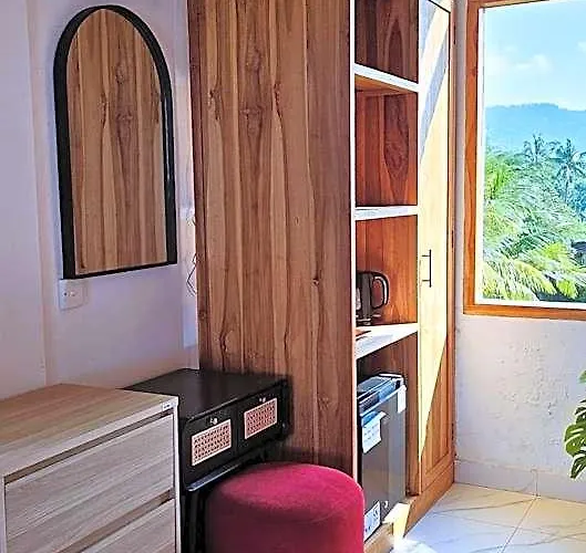 Pisces Hotel 2*